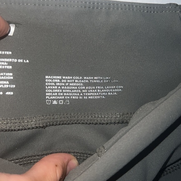 AVIA WORKOUT LEGGINGS - Picture 9 of 9